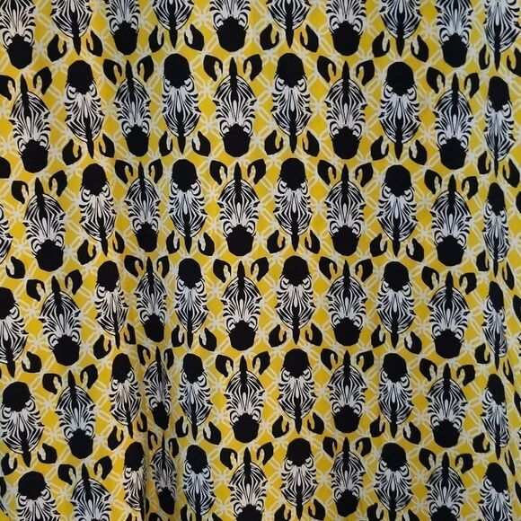 Crown & Ivy black yellow zebra print dress.Sz 10 - Picture 2 of 4